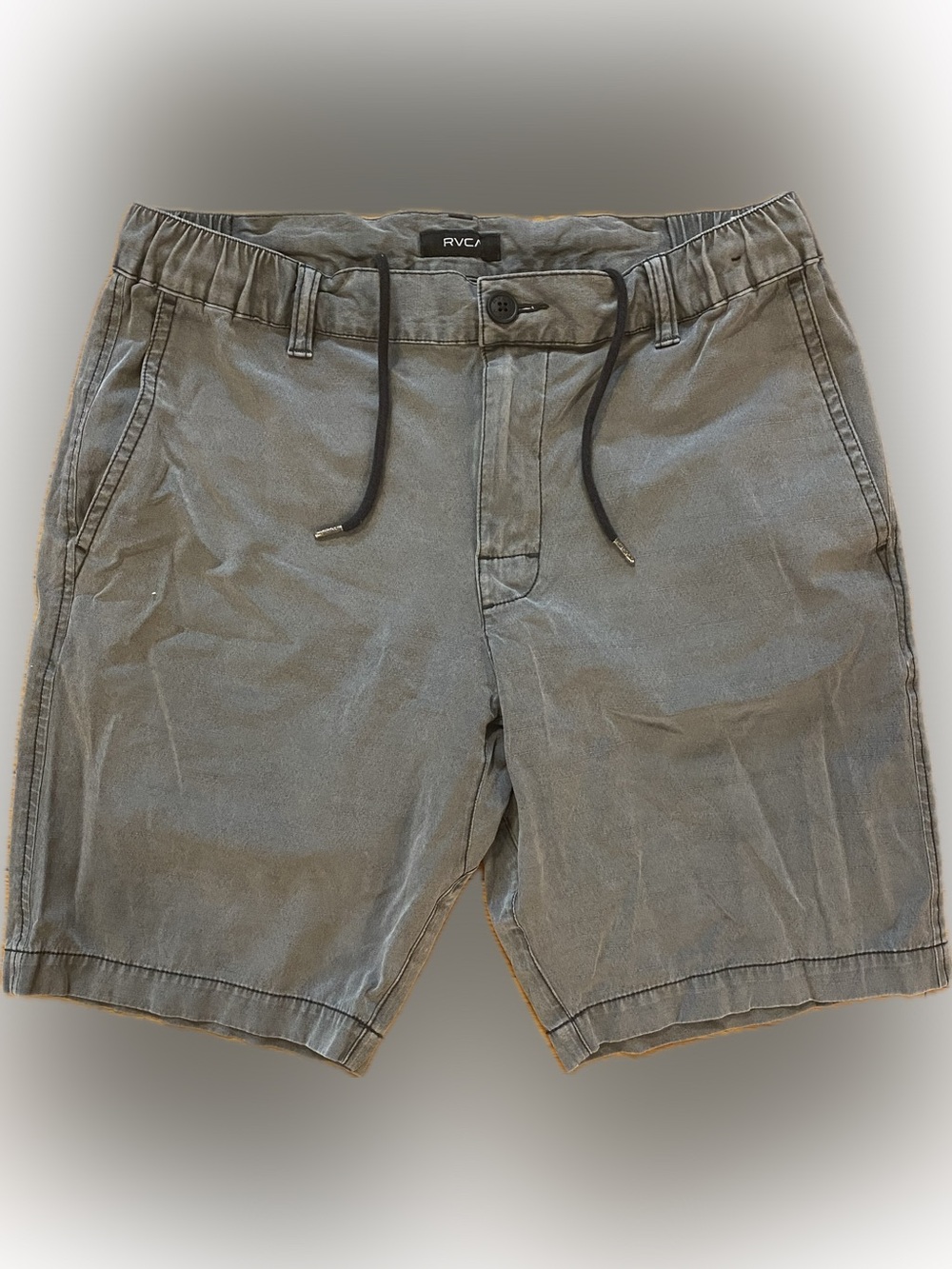 RVCA shorts, color gray, size 30